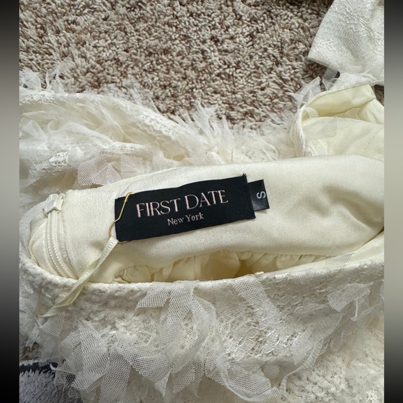 First Date Jasmine Pearl White Mini Dress Size S NWT. - Picture 14 of 15